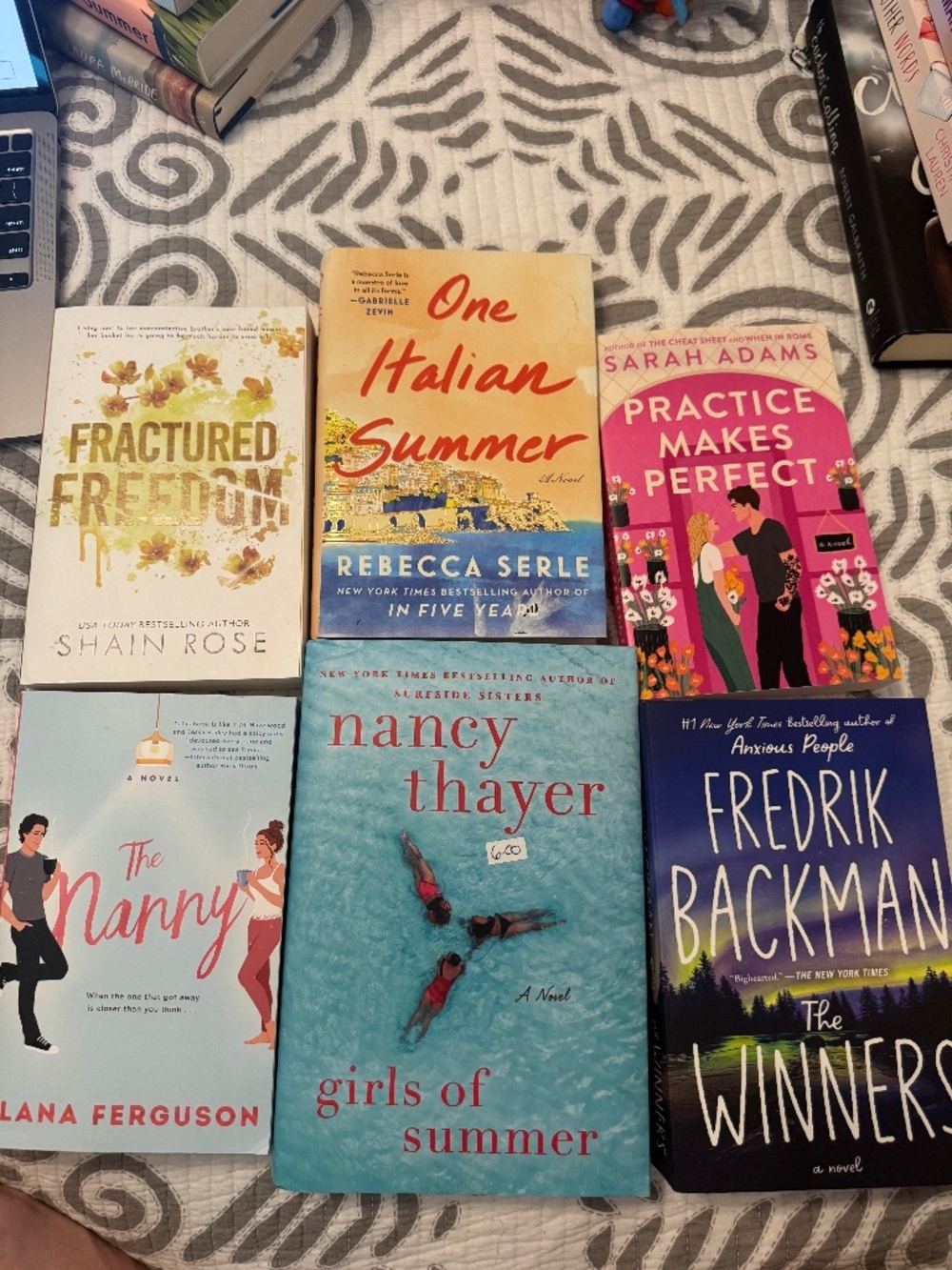 Lot of 6 adult fiction/romance! - Like New Condition